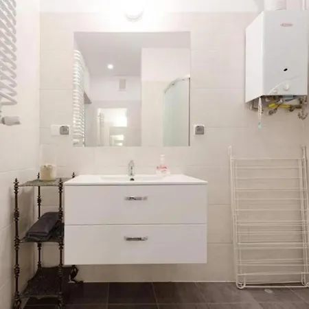 Golden Kotwicznikow Apartman